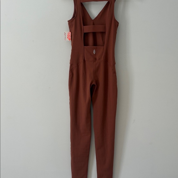 FP MOVEMENT ONESIE- size XS NWT - Picture 5 of 5
